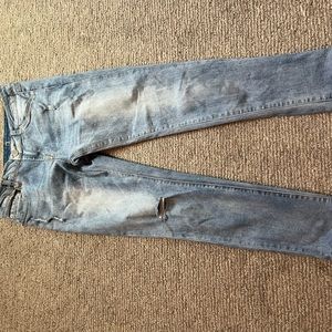 Skinny boyfriend jeans! So cute!!